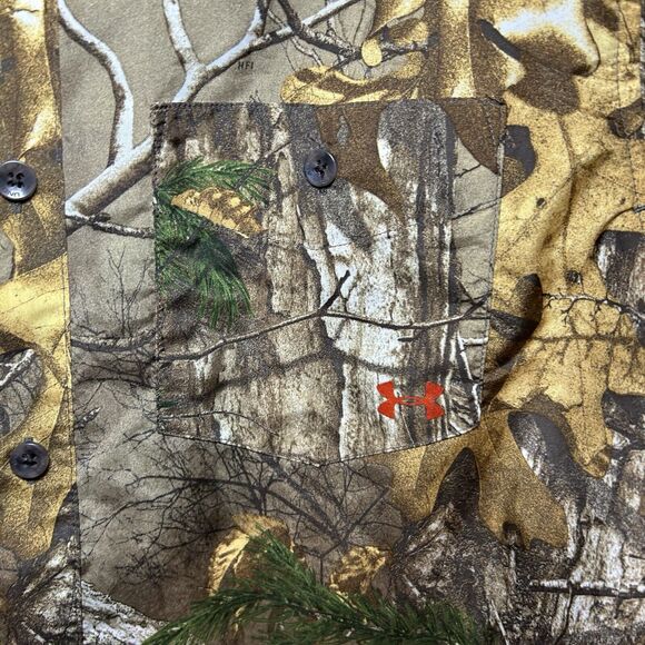 Under Armour Mens Loose Fit Heat Gear Hunting Real Tree Camo Button Size Medium - Picture 2 of 9
